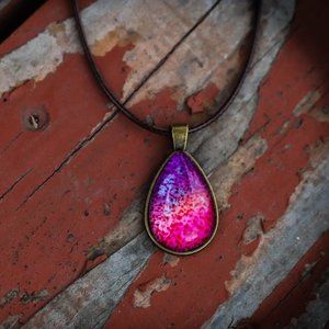 Pendant necklace